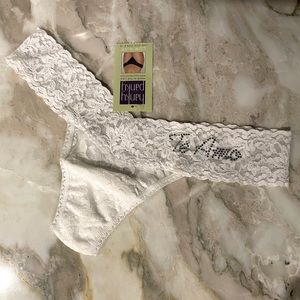 Hanky Panky Te Amo Low Rise Thong